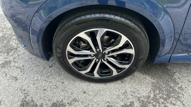 Ford Puma 1.0 EcoBoost Hybrid mHEV ST-Line 5dr Petrol Hatchback